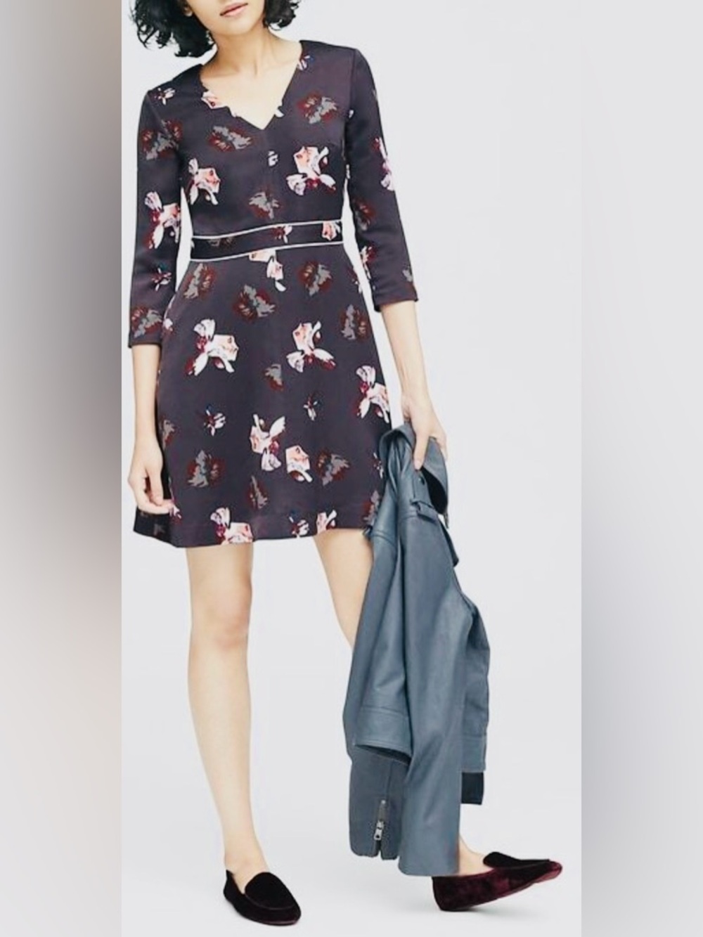 Banana Republic Floral A-Line Fit & Flare Dress in Grey Floral size 4